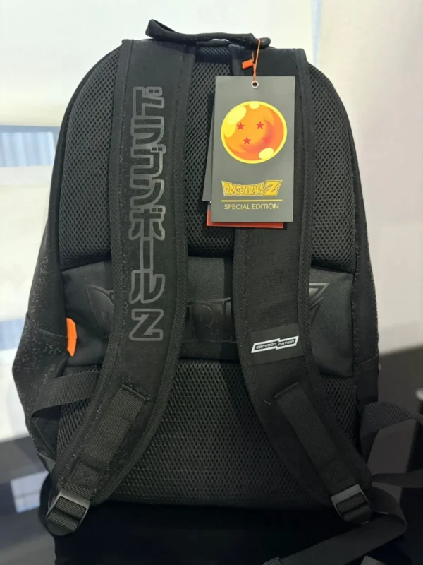 Mochila con Licencia DB Color negro con estilo 04 Mochila Color negro de Dragon Ball con estilo Original
